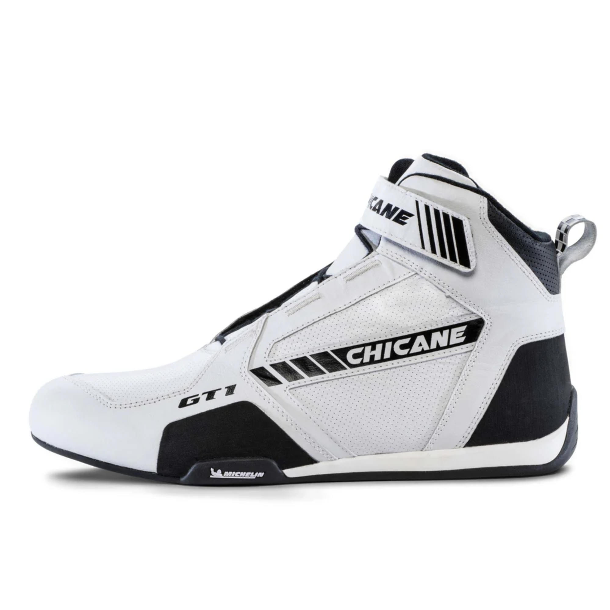 The white Chicane GT1 Racing Shoes from the side.