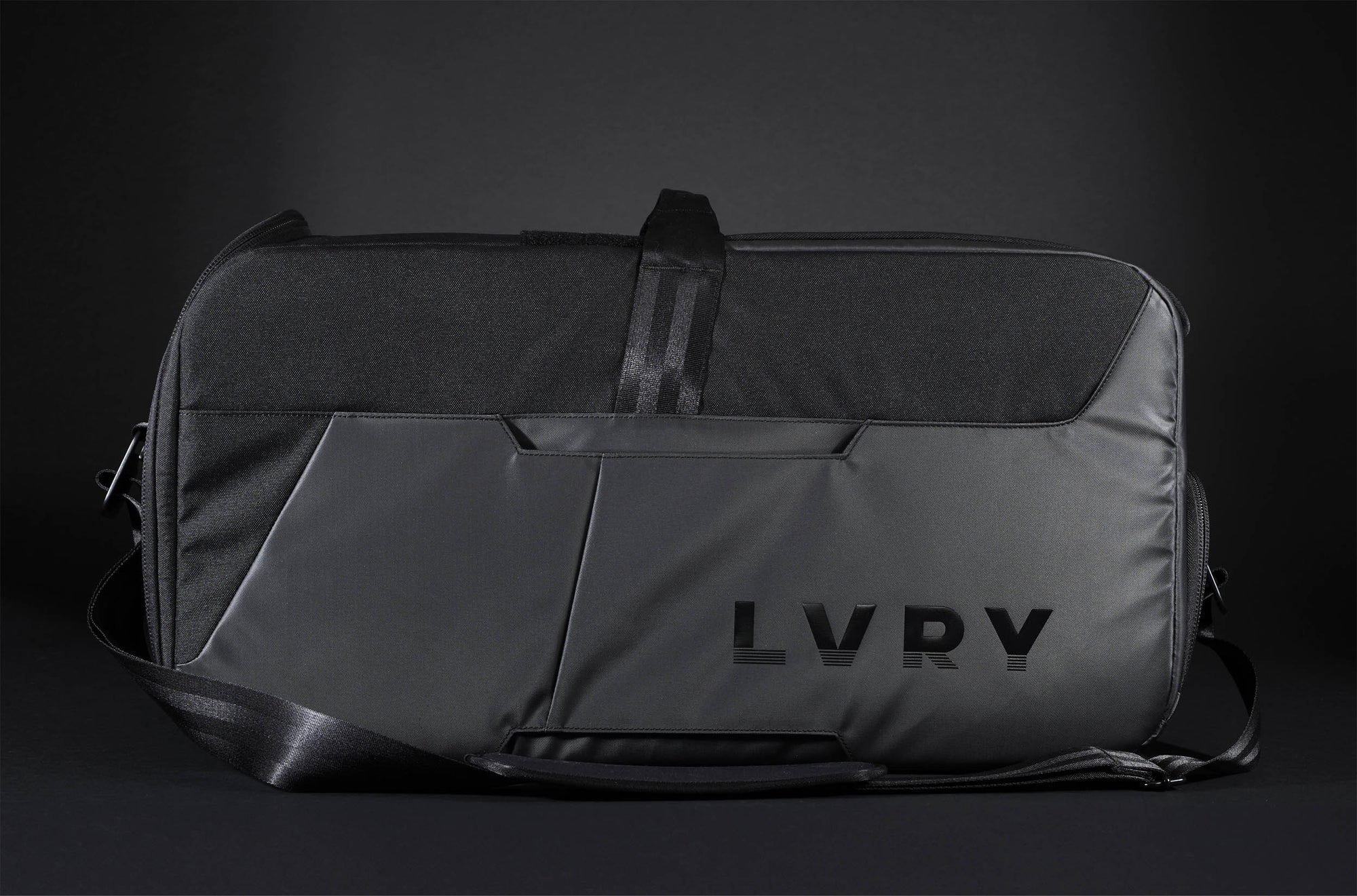 The LVRY CRRY Gear Bag from LVRY showing the alternate long side.